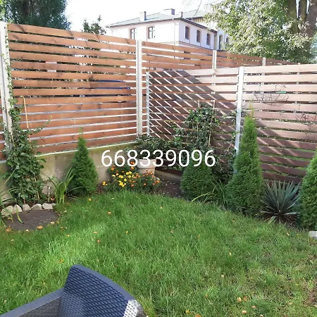 Przystan Parking Ogrodek Blisko Jeziora I Mariny Dla Jachtow Апартаменты *