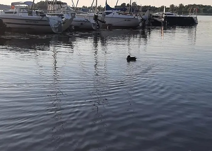 Przystan Parking Ogrodek Blisko Jeziora I Mariny Dla Jachtow * Ostroda